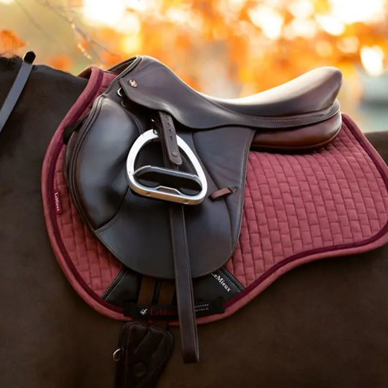 LeMieux Suede GP Square Orchid 4 LeMieux Suede GP Square Orchid - Image 2