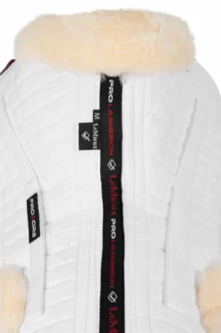 LeMieux ProSorb Merino+ Half Pad White/Natural 10 LeMieux ProSorb Merino+ Half Pad White/Natural -Equestrian Related LeMieux ProSorb Lambskin Half Pad NaturalWhite 3