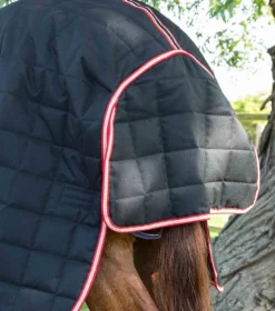 Premier Equine Lucanta 200g Stable Rug With Neck Cover Black -Equestrian Related Lucanta Stable Black Image 6 RGB