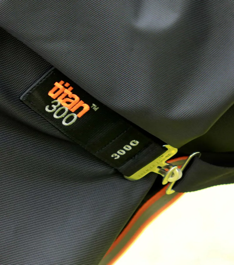 Premier Equine Titan 300g Turnout Rug With Snug-Fit Neck Cover Black 7 Premier Equine Titan 300g Turnout Rug With Snug-Fit Neck Cover Black - Image 5