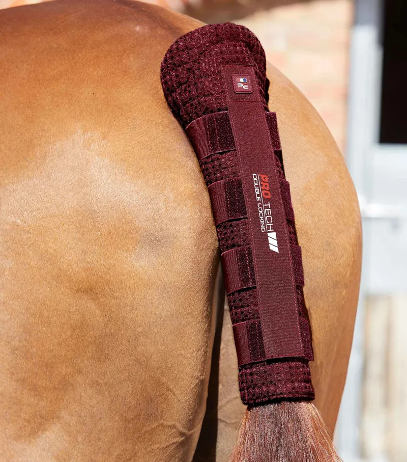 Premier Equine Waffle Quilted Double Locking Tail Guard Burgundy 3 Premier Equine Waffle Quilted Double Locking Tail Guard Burgundy