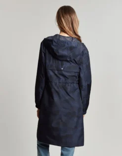 Joules Tenby Packaway Raincoat - French Navy Camo 13 Joules Tenby Packaway Raincoat - French Navy Camo -Equestrian Related cdn.joules 23