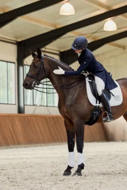 Eskadron Platinum Pure Highgloss Peacock Saddle Cloth White -Equestrian Related f6f3133b efc8 47da a771 b845b5af4eb7