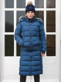 LeMieux Harper Longline Puffer Coat Atlantic 14 LeMieux Harper Longline Puffer Coat Atlantic -Equestrian Related it03566 lifestyle harperlonglinepuffercoat atlantic 1