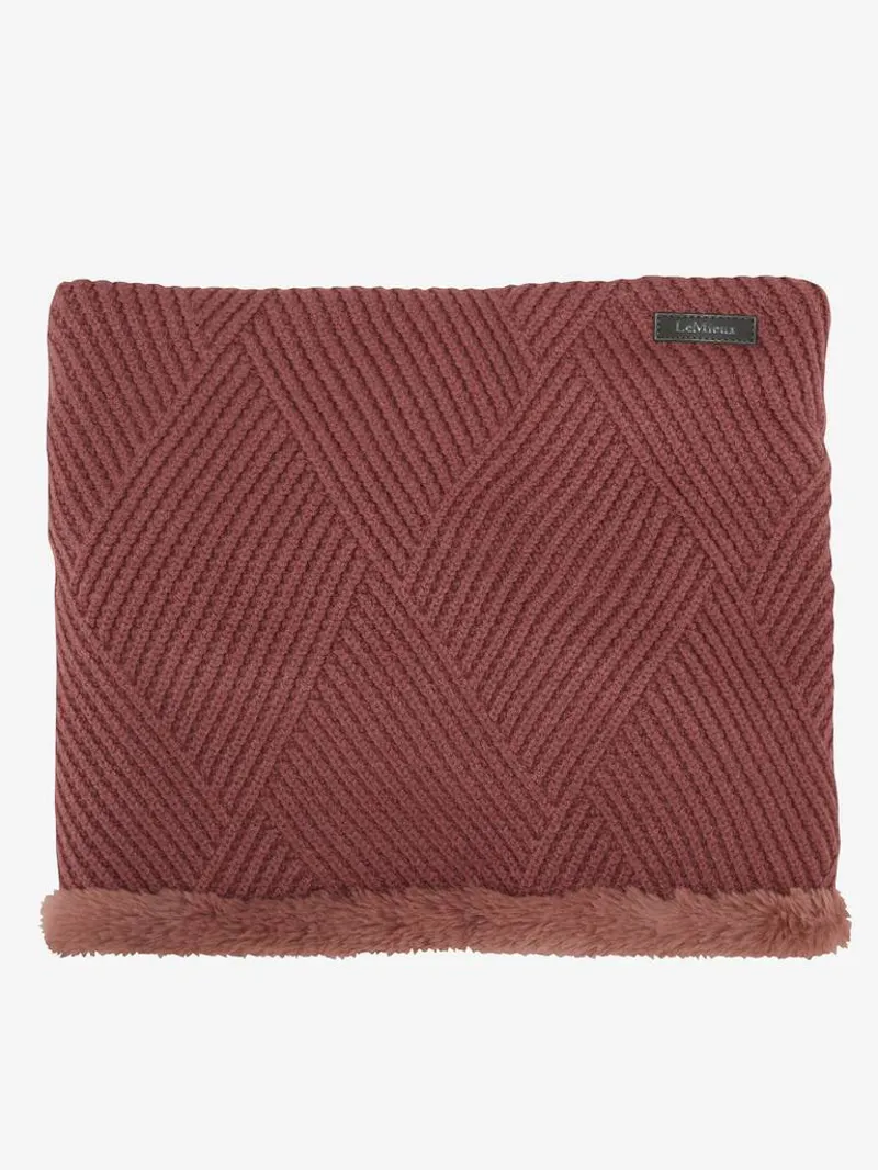 LeMieux Layla Snood Orchid 6 LeMieux Layla Snood Orchid - Image 4