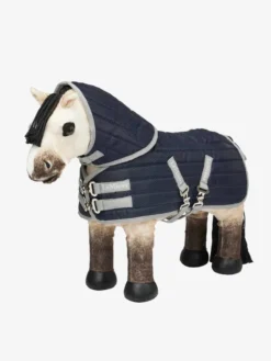 LeMieux Toy Pony Stable-Tek Rug - Navy 9 LeMieux Toy Pony Stable-Tek Rug - Navy -Equestrian Related it03742 product toyponystable tekrug navy 1