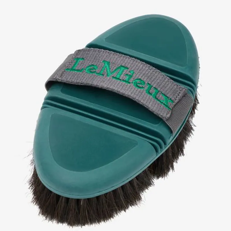 LeMieux Flexi Horse Hair Body Brush Spruce 5 LeMieux Flexi Horse Hair Body Brush Spruce - Image 3