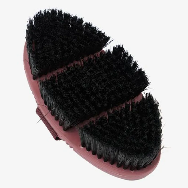 LeMieux Flexi Soft Body Brush Orchid 4 LeMieux Flexi Soft Body Brush Orchid - Image 2